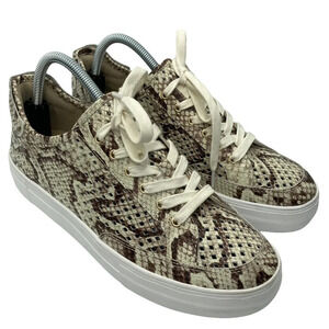 NWOT Vince Camuto "Karshey" Snake Sneaker  Sz: 9.5